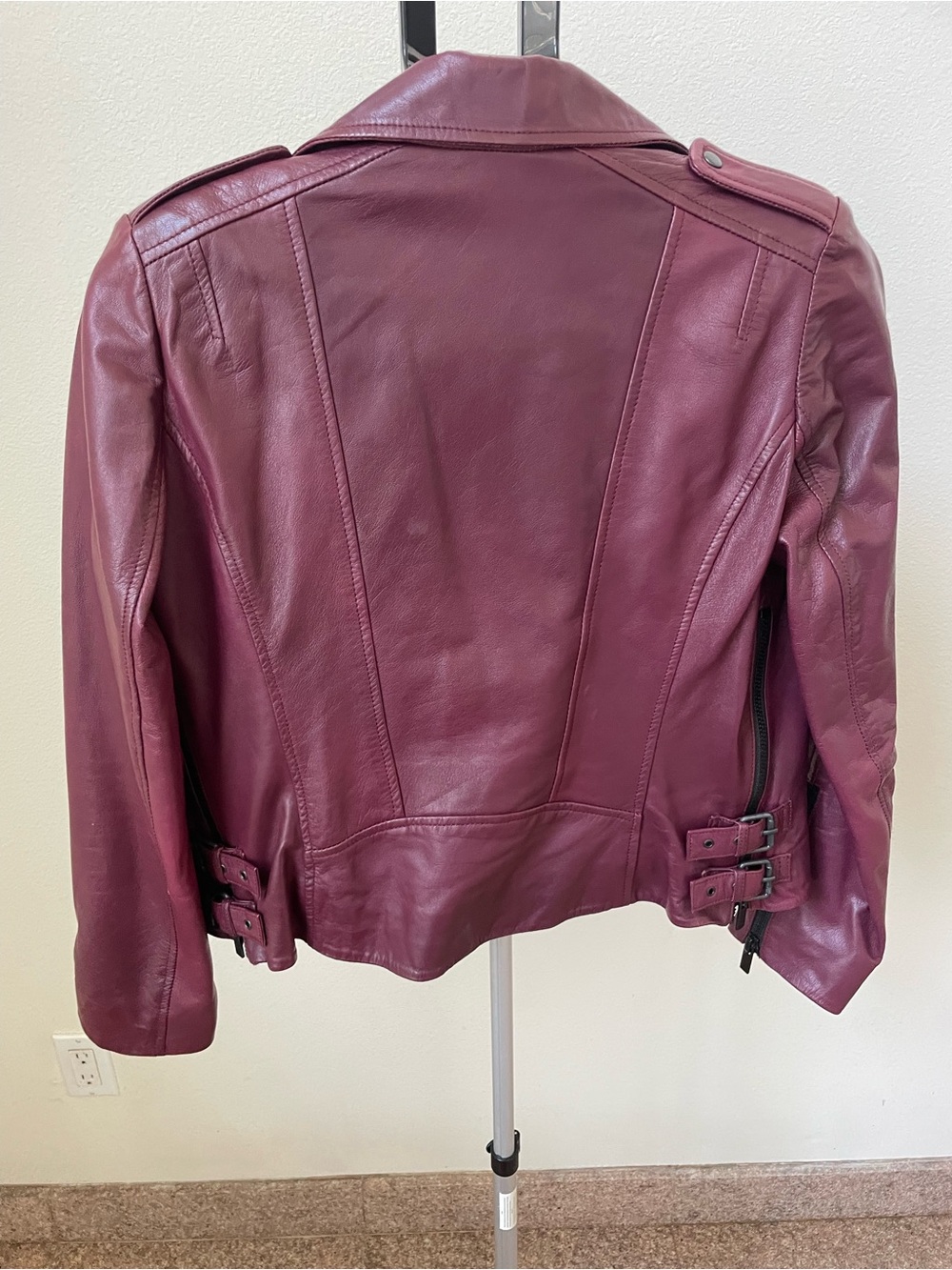 Lamarque Wine-Burgundy Leather Moto Jacket - Picture 2 of 8